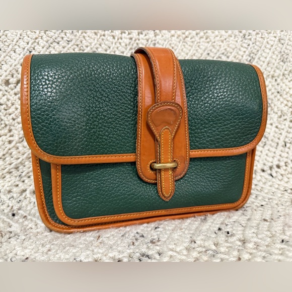 Vintage Dooney and Bourke Medium East and West Flap crossbody - Picture 2 of 7